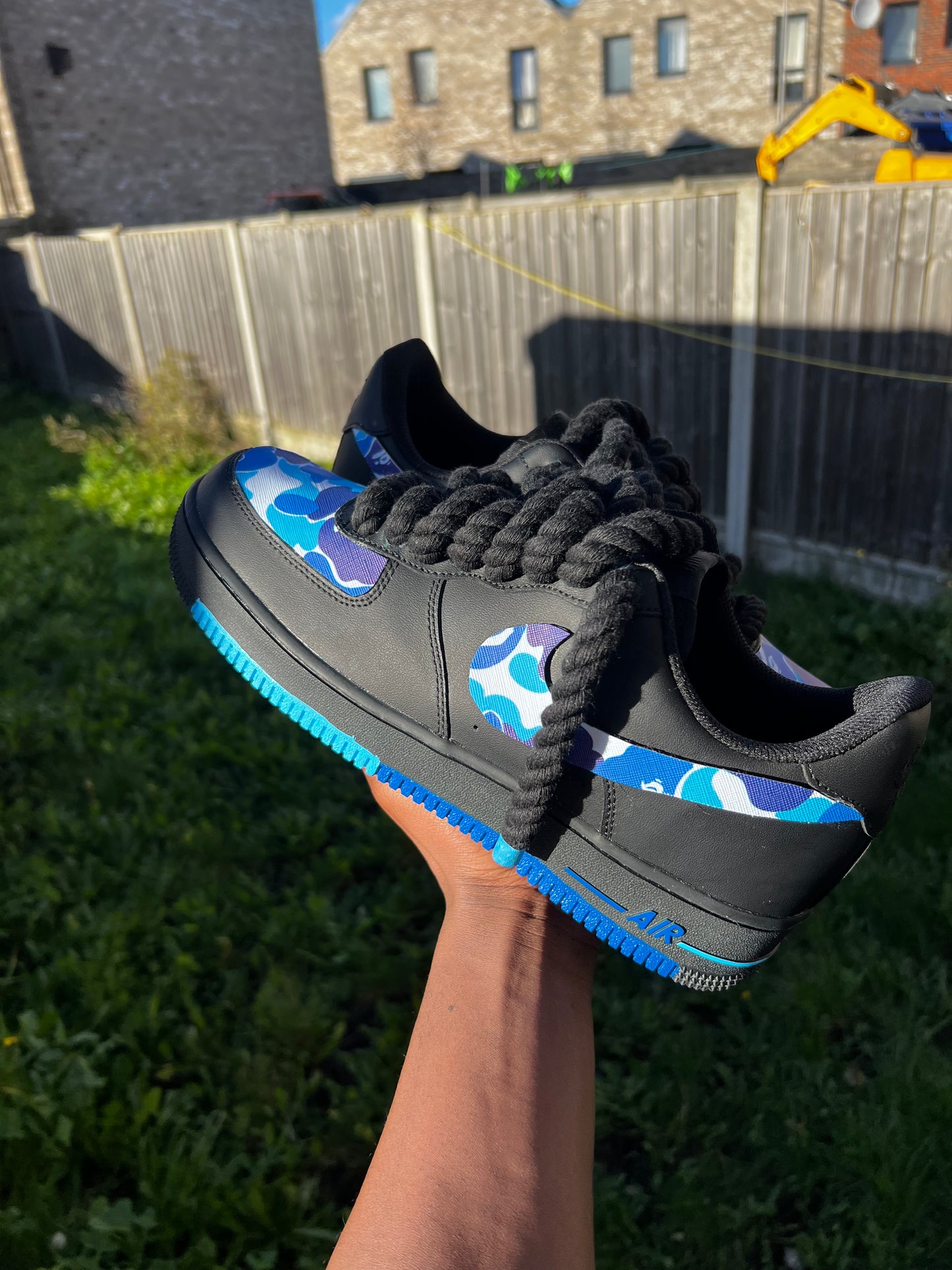 CUSTOM BAPE PAIRS