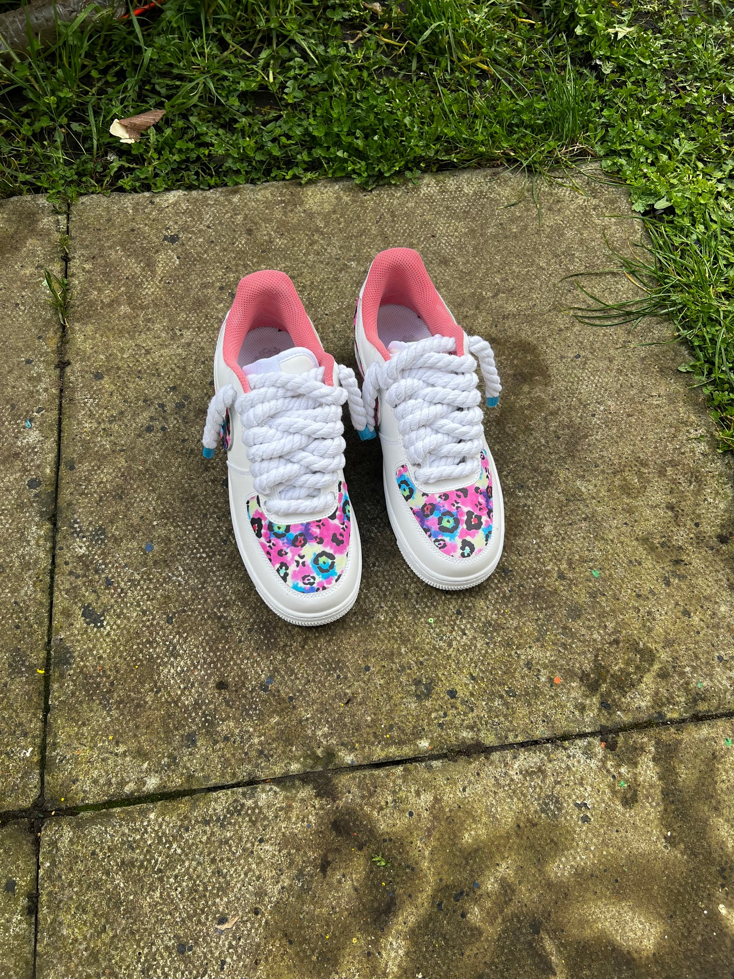 THE PINKIE CUSTOM AIR FORCE 1