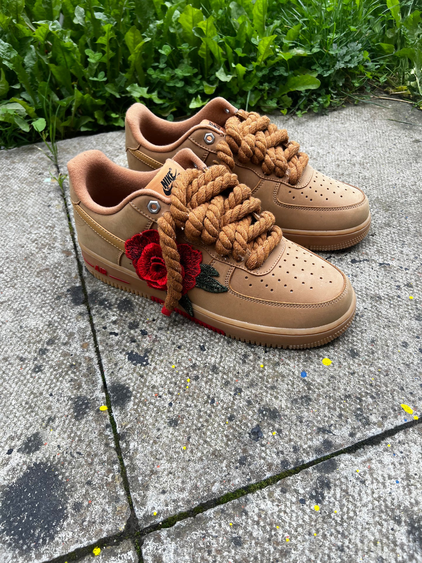 CUSTOM FORCE 1 BROWN ROSES