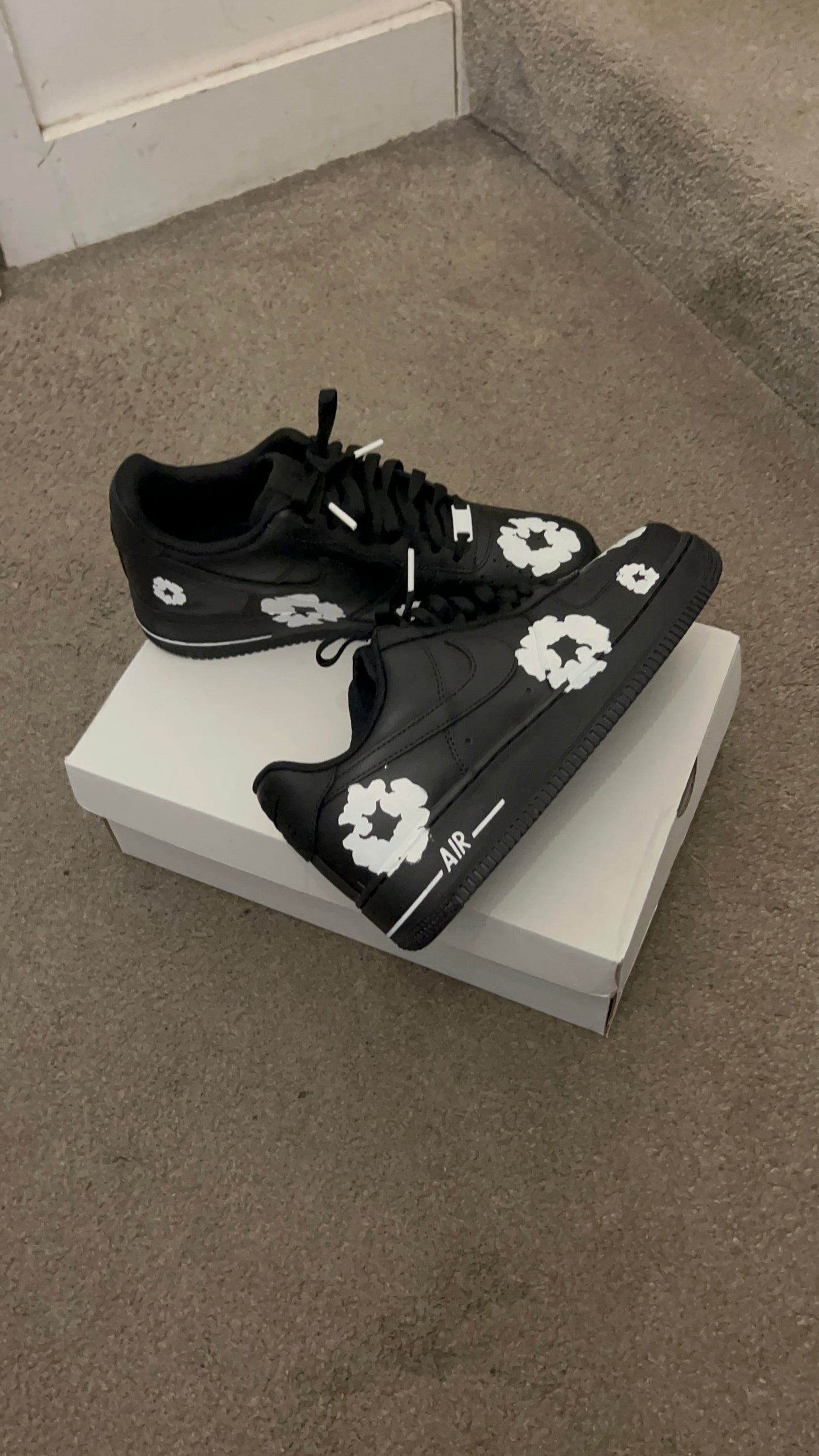 DENIM  TEARS CUSTOMS