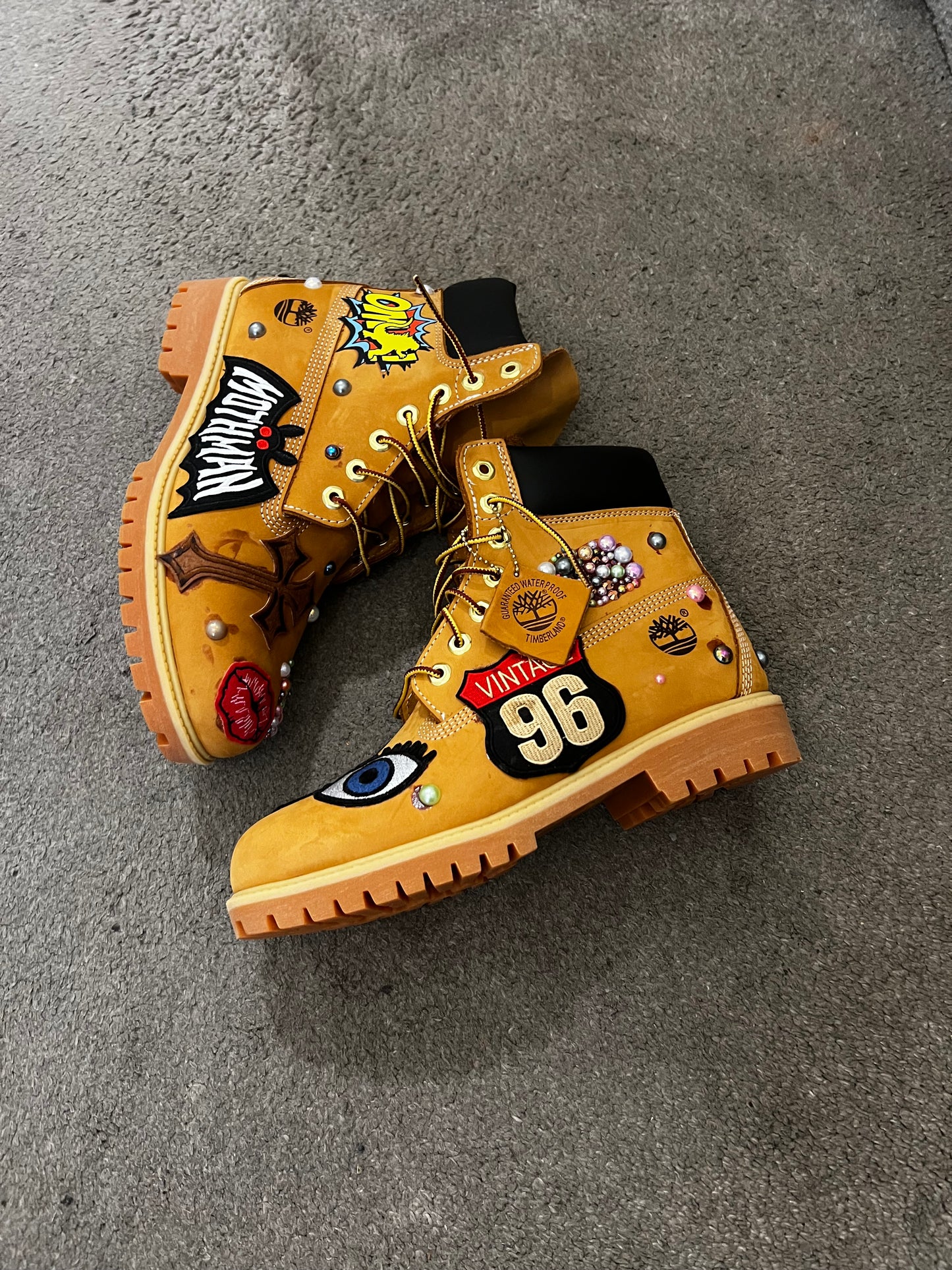 CUSTOM TIMS WITH PATCHES