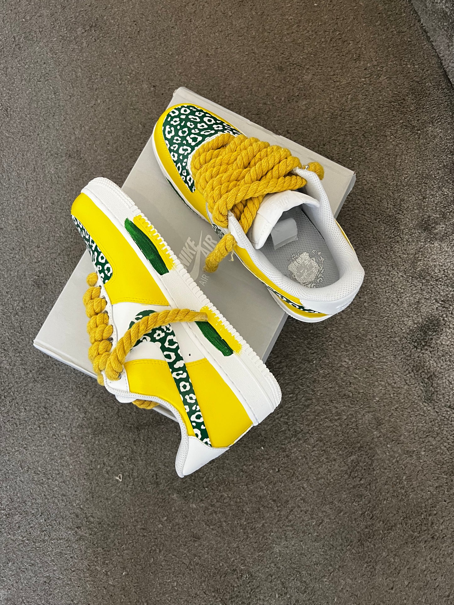 CUSTOM MIXED COLOURS