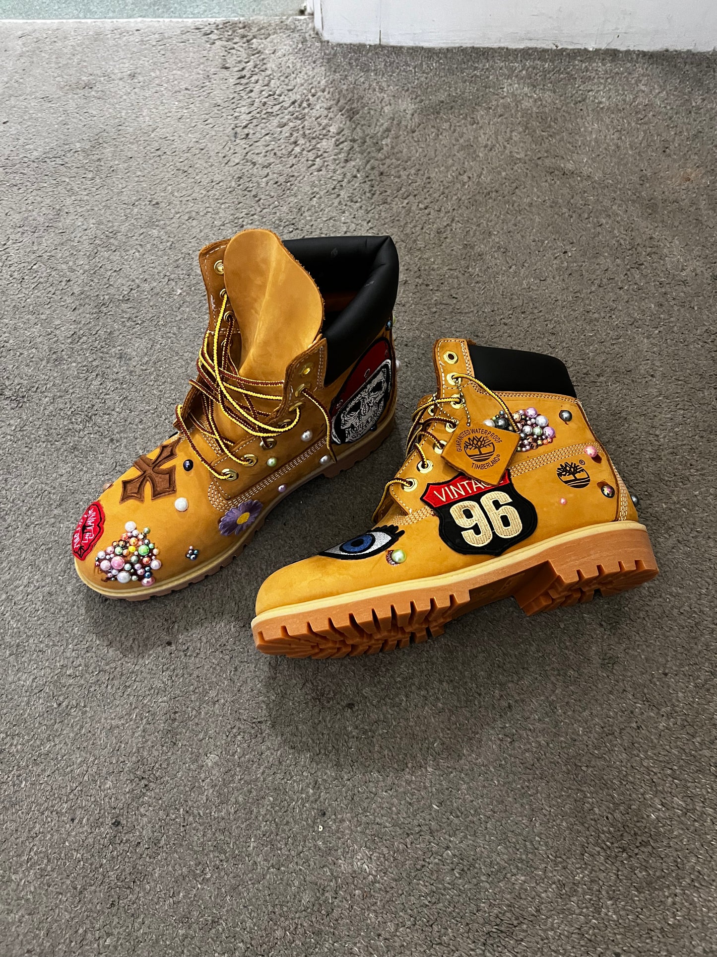 CUSTOM TIMS WITH PATCHES