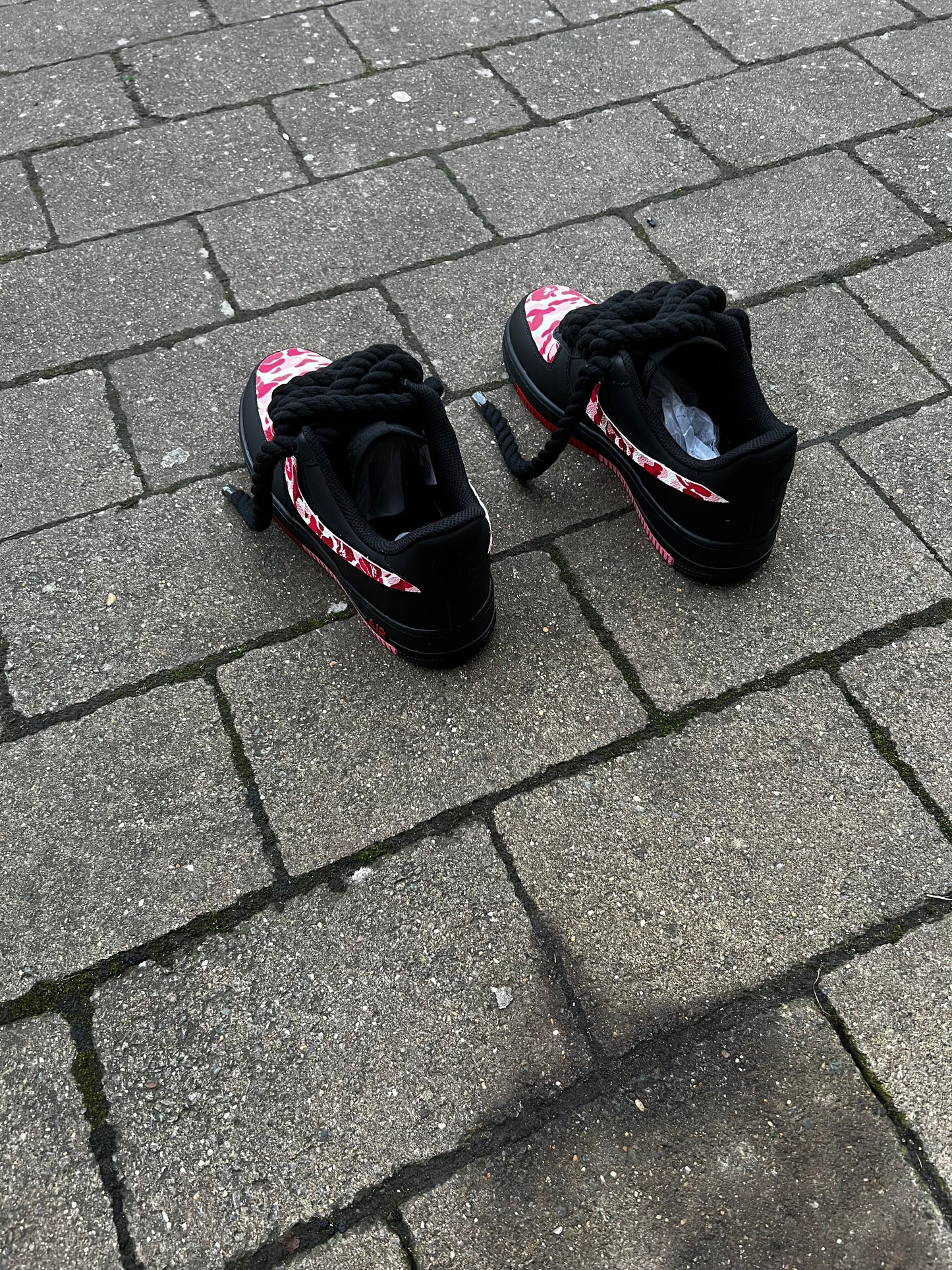 CUSTOM PINK BAPE FORCE