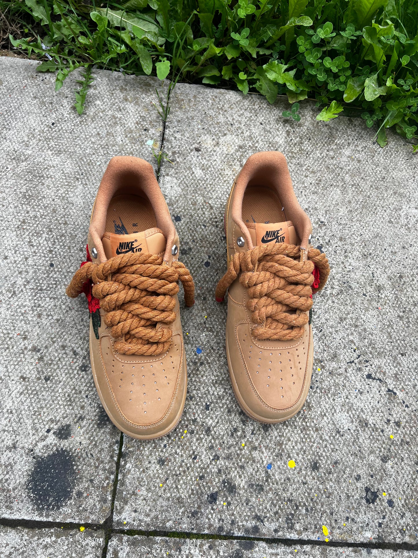 CUSTOM FORCE 1 BROWN ROSES