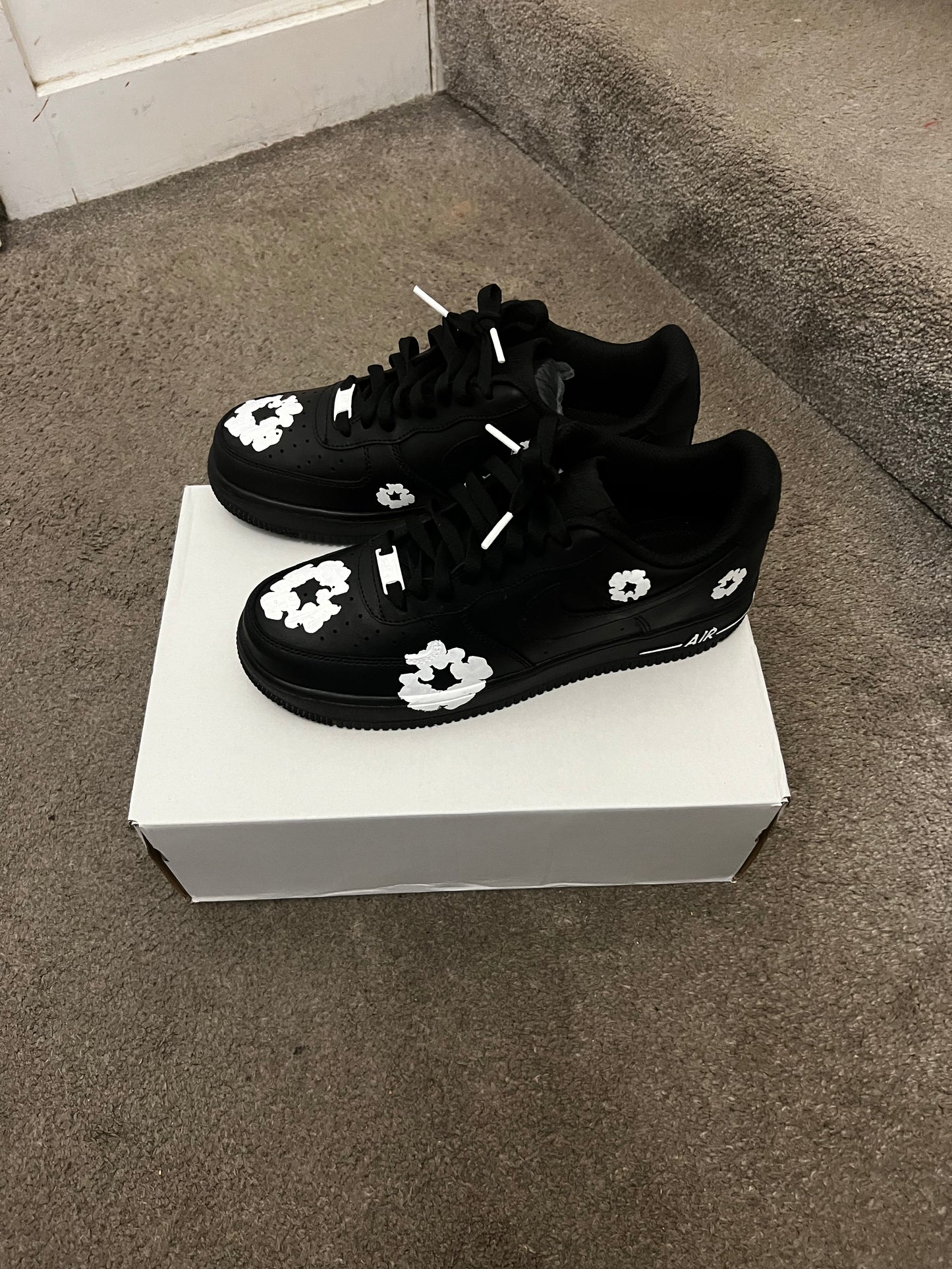 DENIM  TEARS CUSTOMS