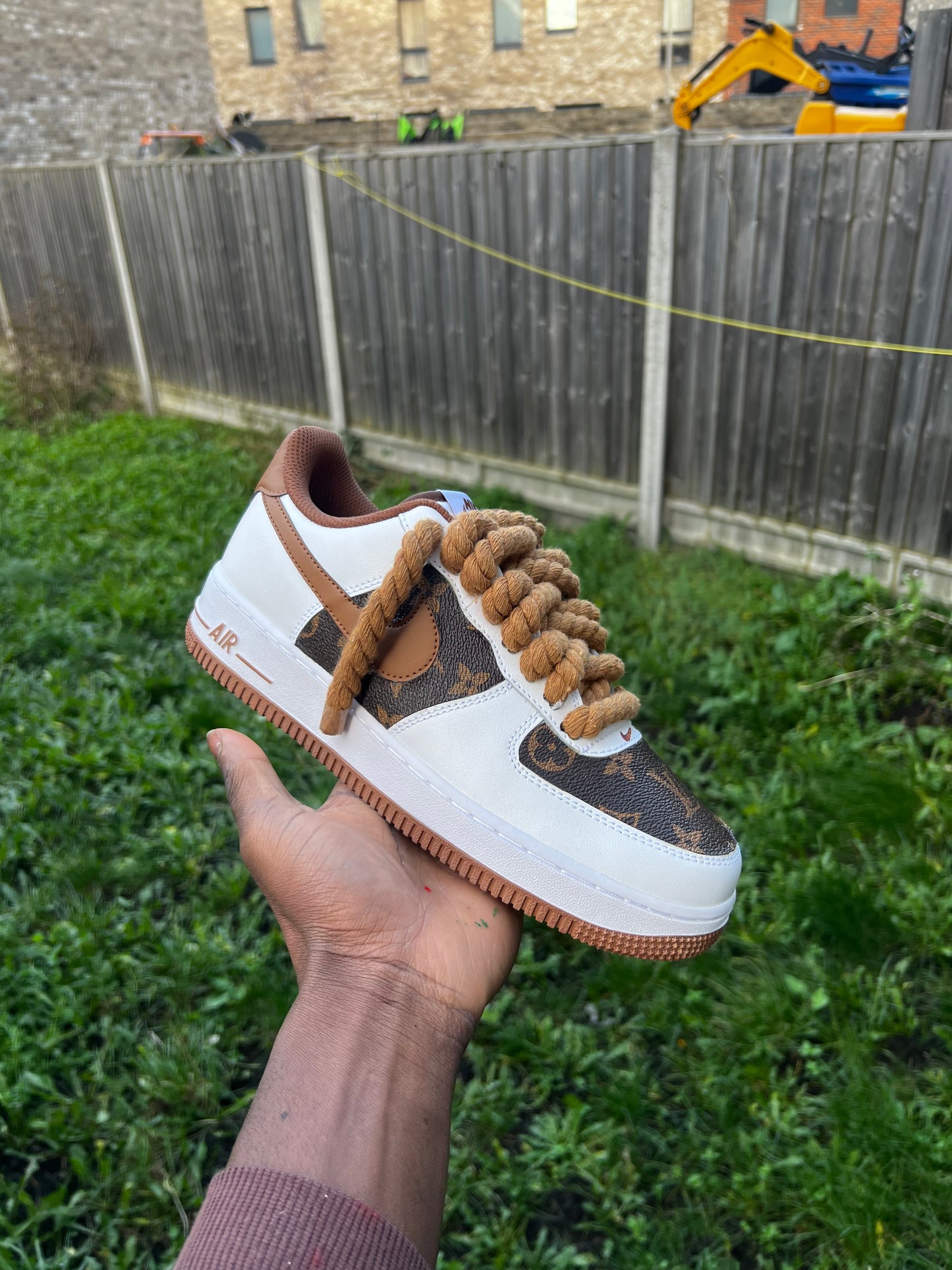 LV CUSTOM AIR FORCE 1