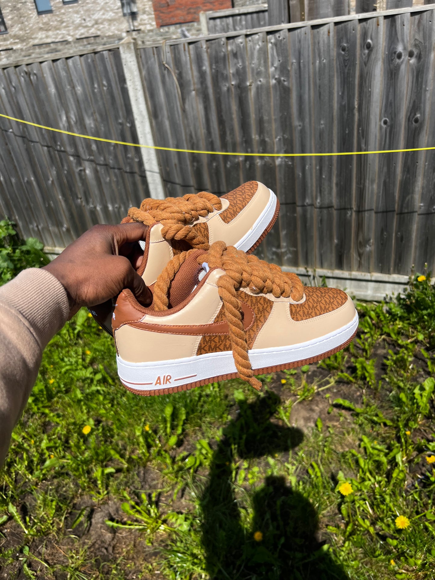 MICHEAL KORS IN BROW ROPE