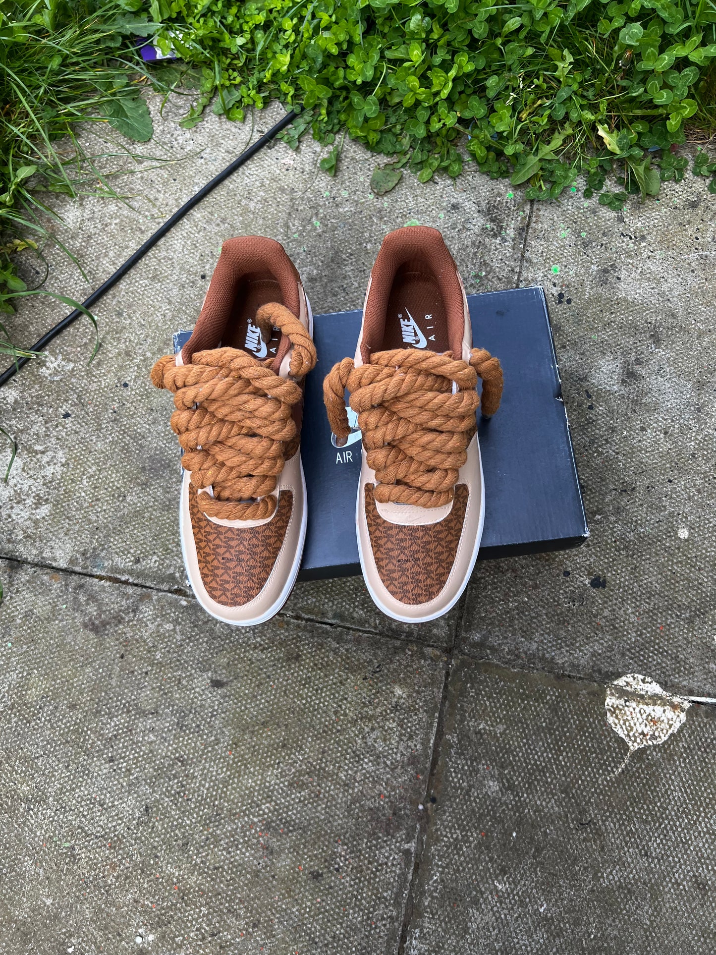 MICHEAL KORS IN BROW ROPE