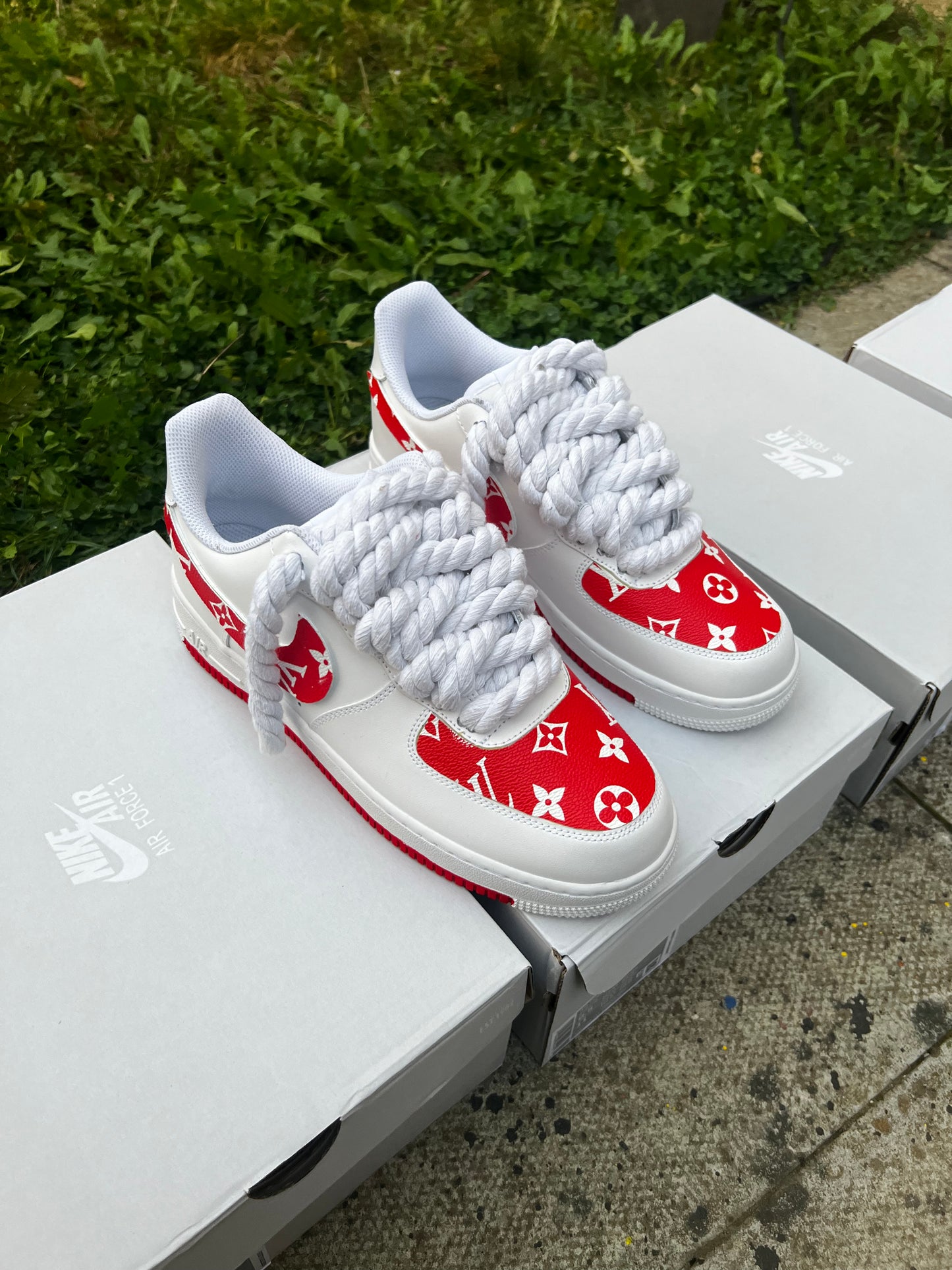 FORCE 1 CUSTOM