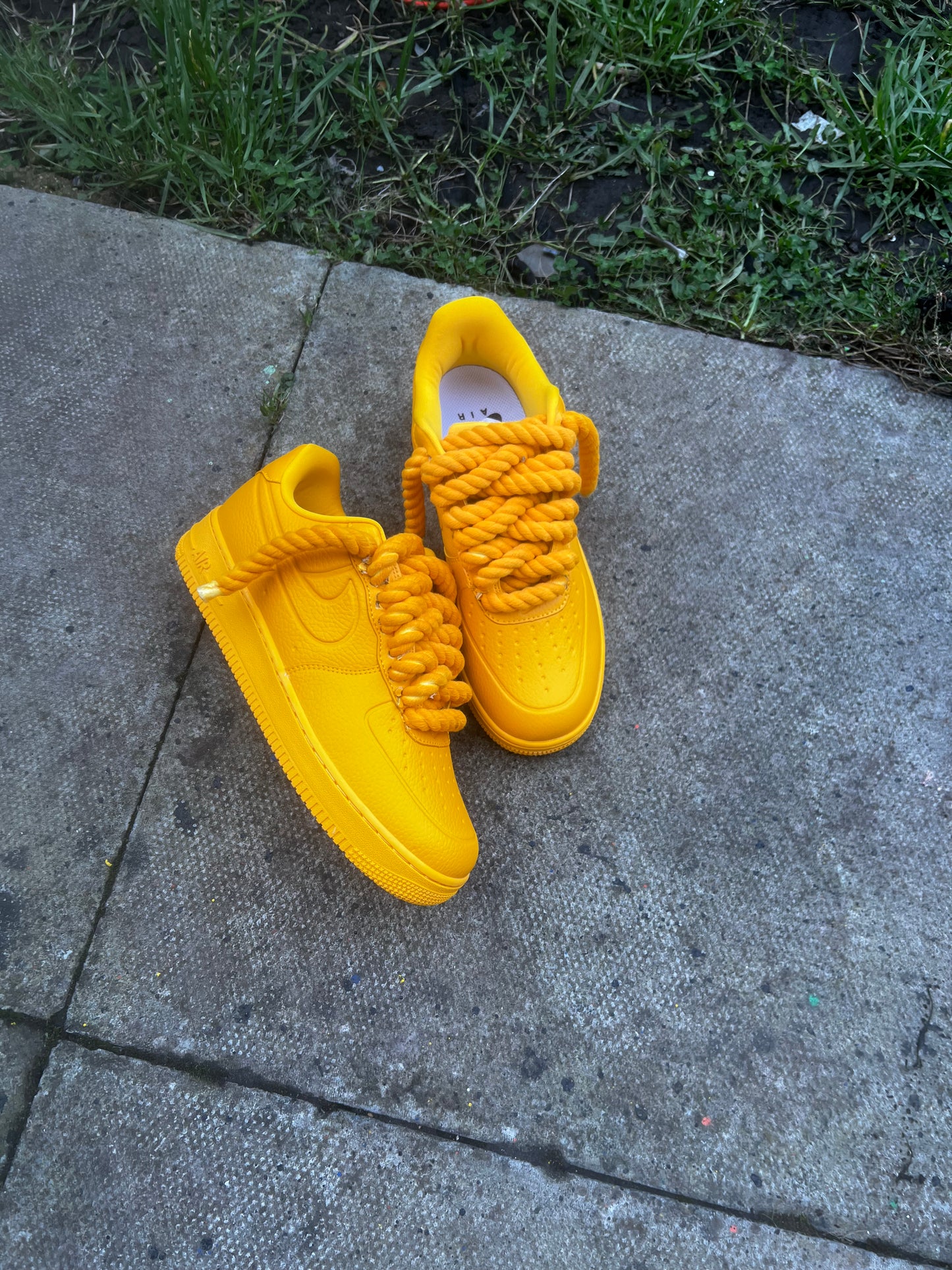 THE GOLDEN ⭐️⭐️ YELLOW FORCE 1