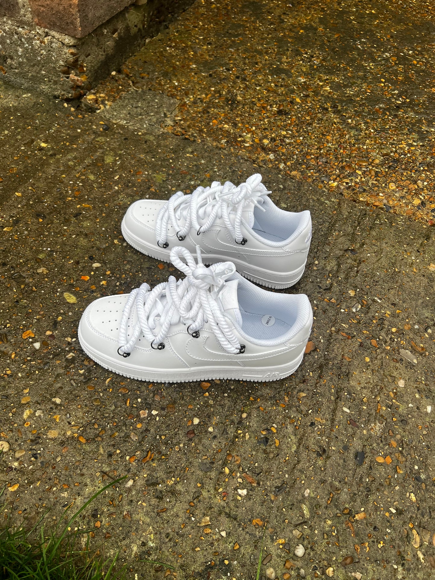 ALL WHITES AIR FORCE 1