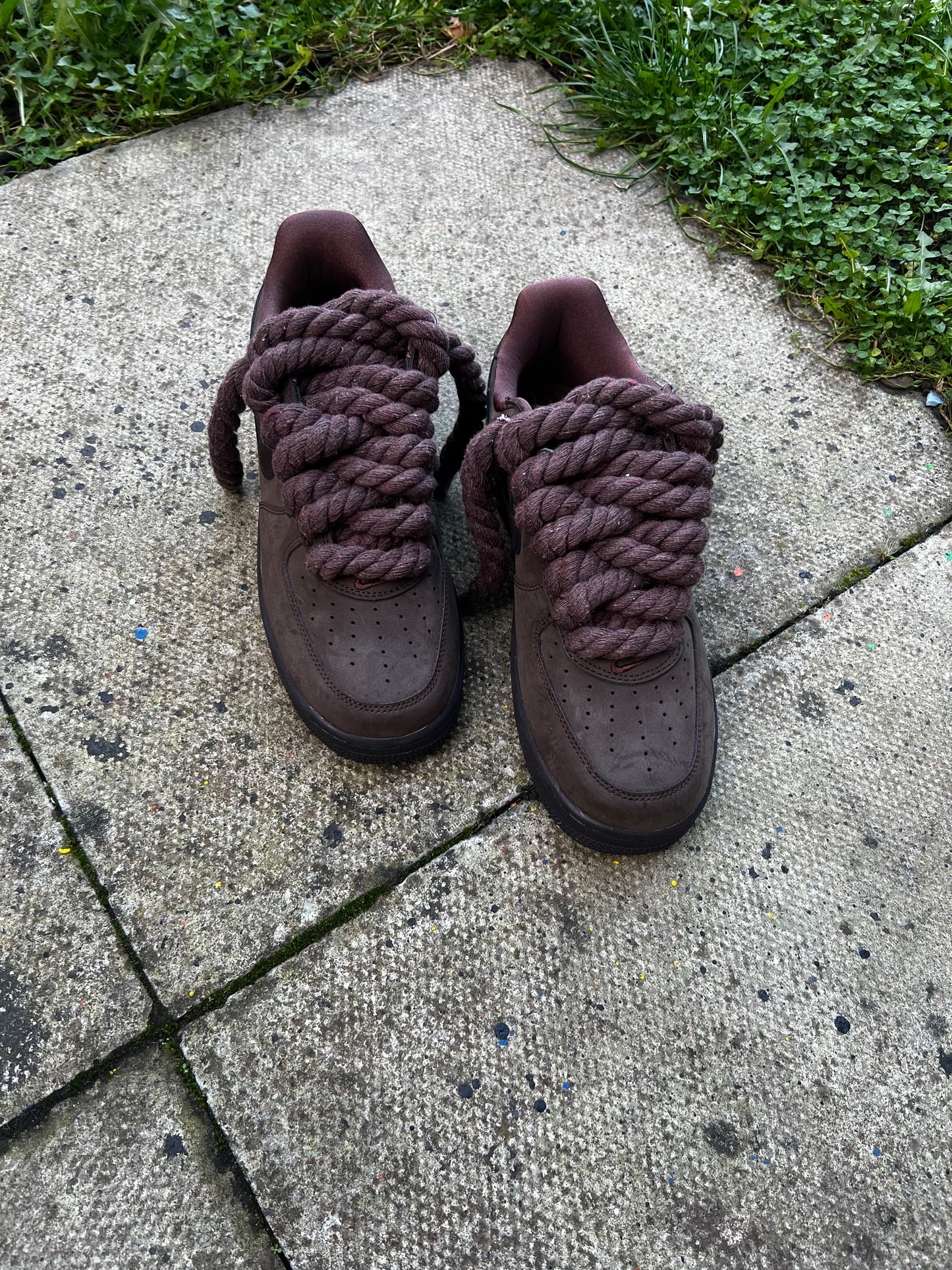 CHOCOLATE SUPREME AIR FORCE 1 ROPE LACE