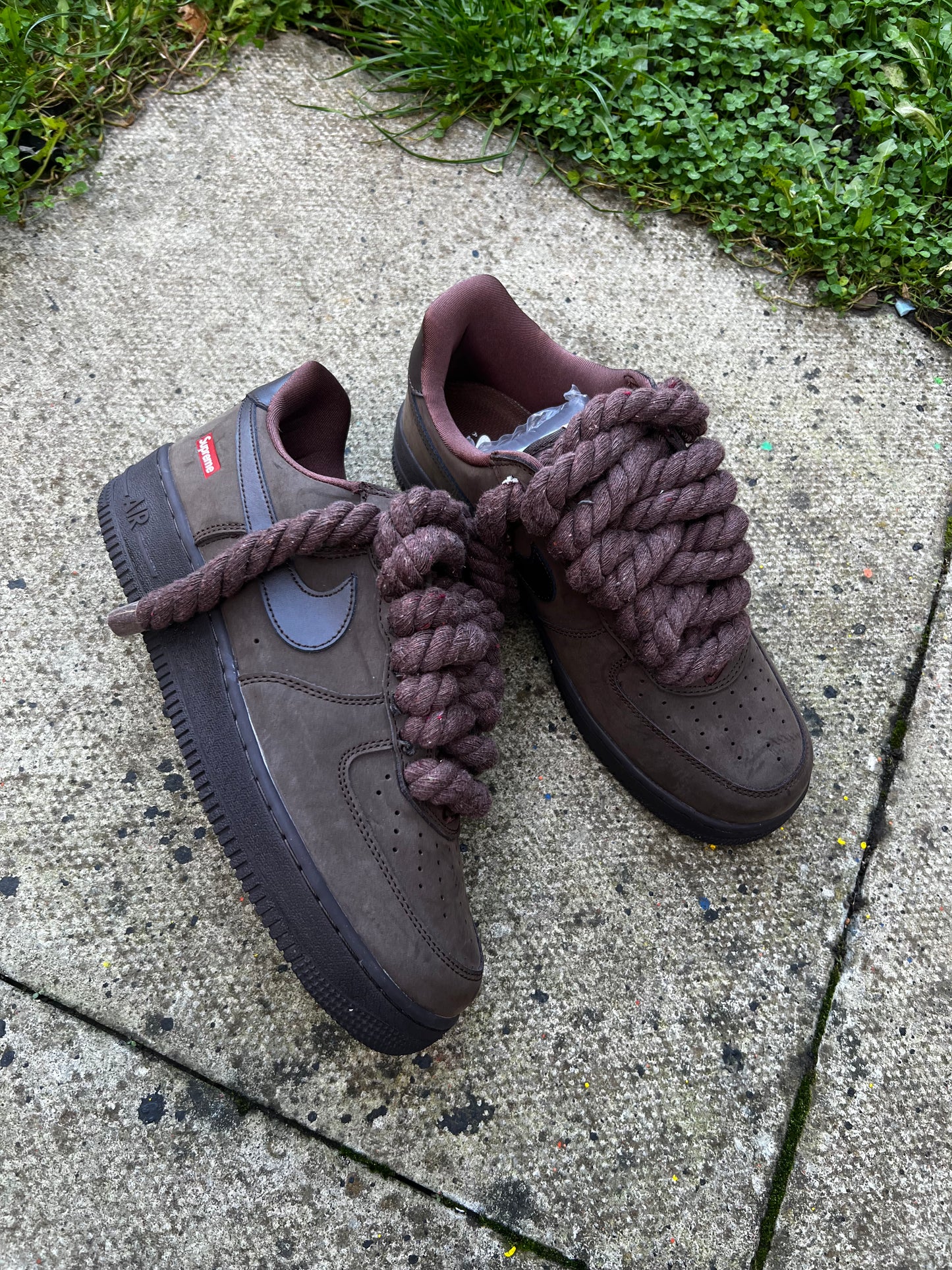 CHOCOLATE SUPREME AIR FORCE 1 ROPE LACE