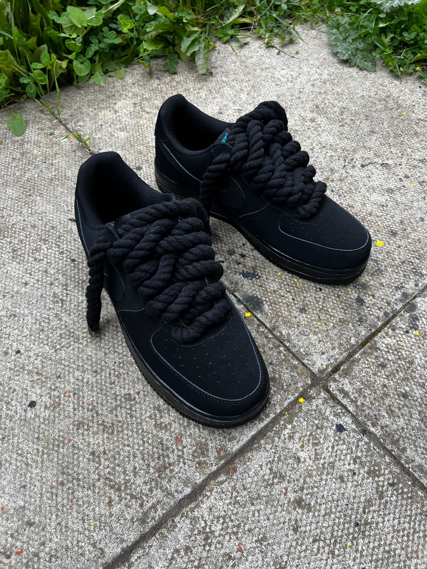 ALL BLACK SUEDE AIR FORCE 1