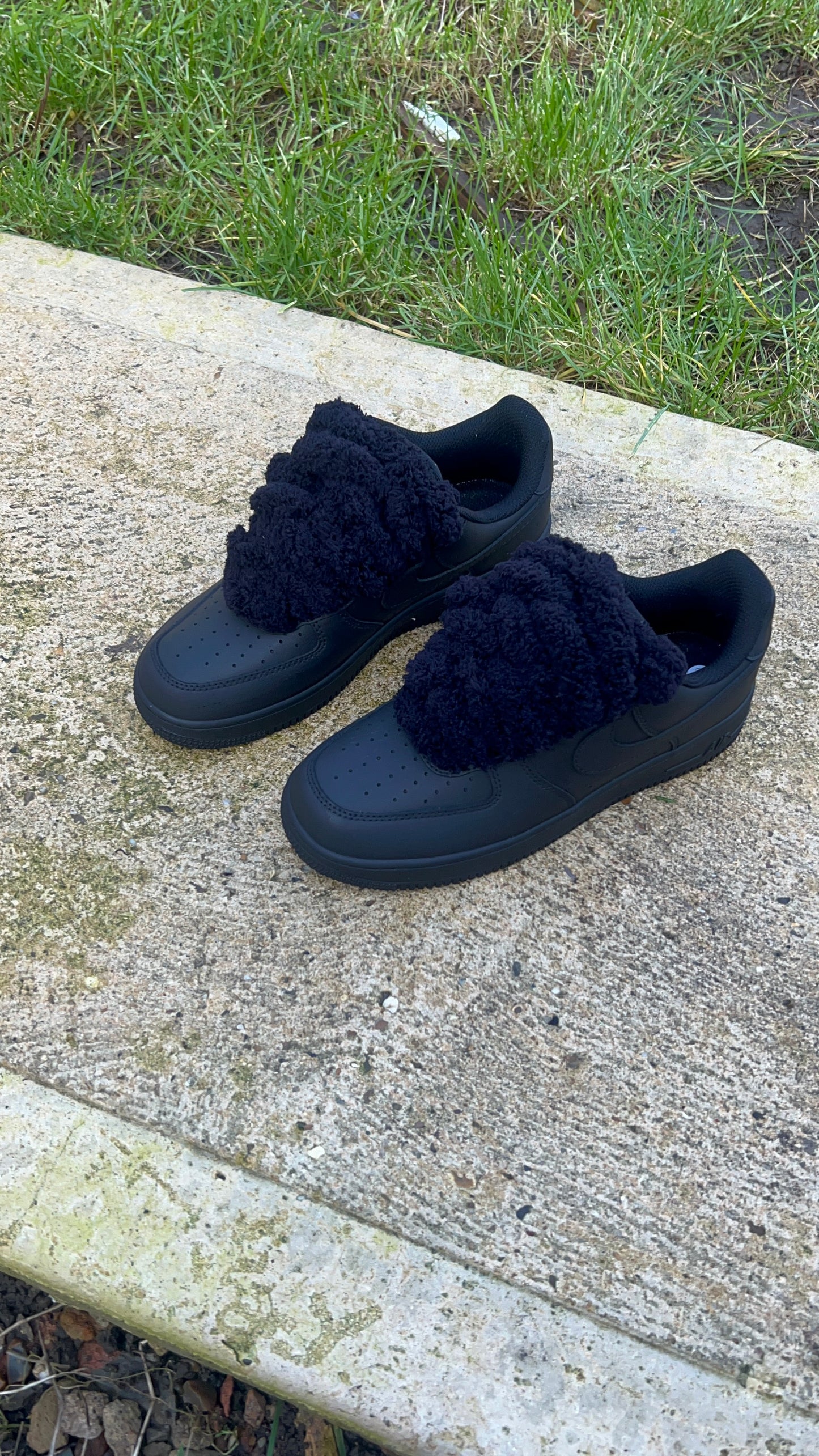 ALL BLACK CUSTOM AIR FORCE 1