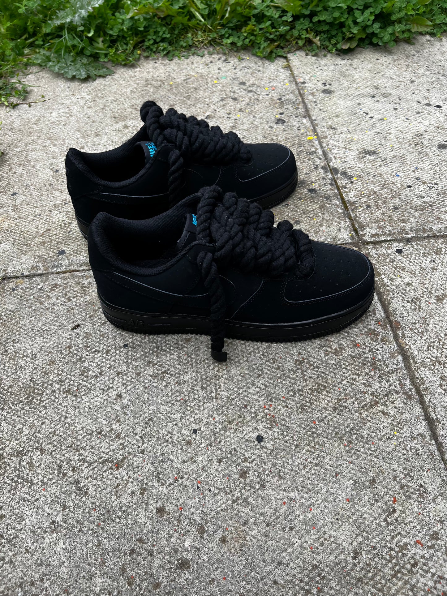 ALL BLACK SUEDE AIR FORCE 1