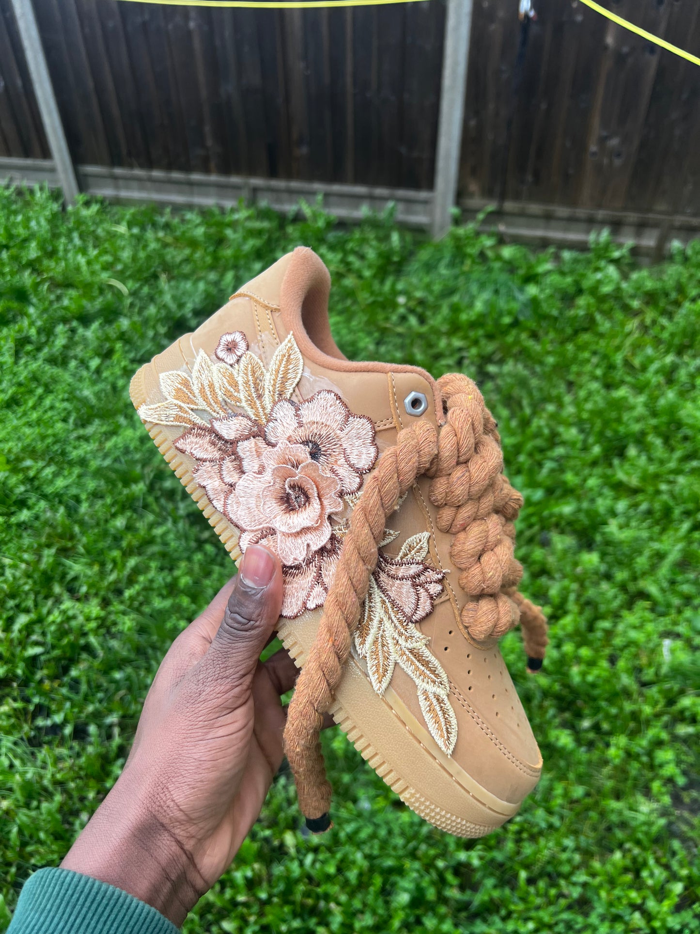 FORCE 1S BROWN BADGE - creps customs