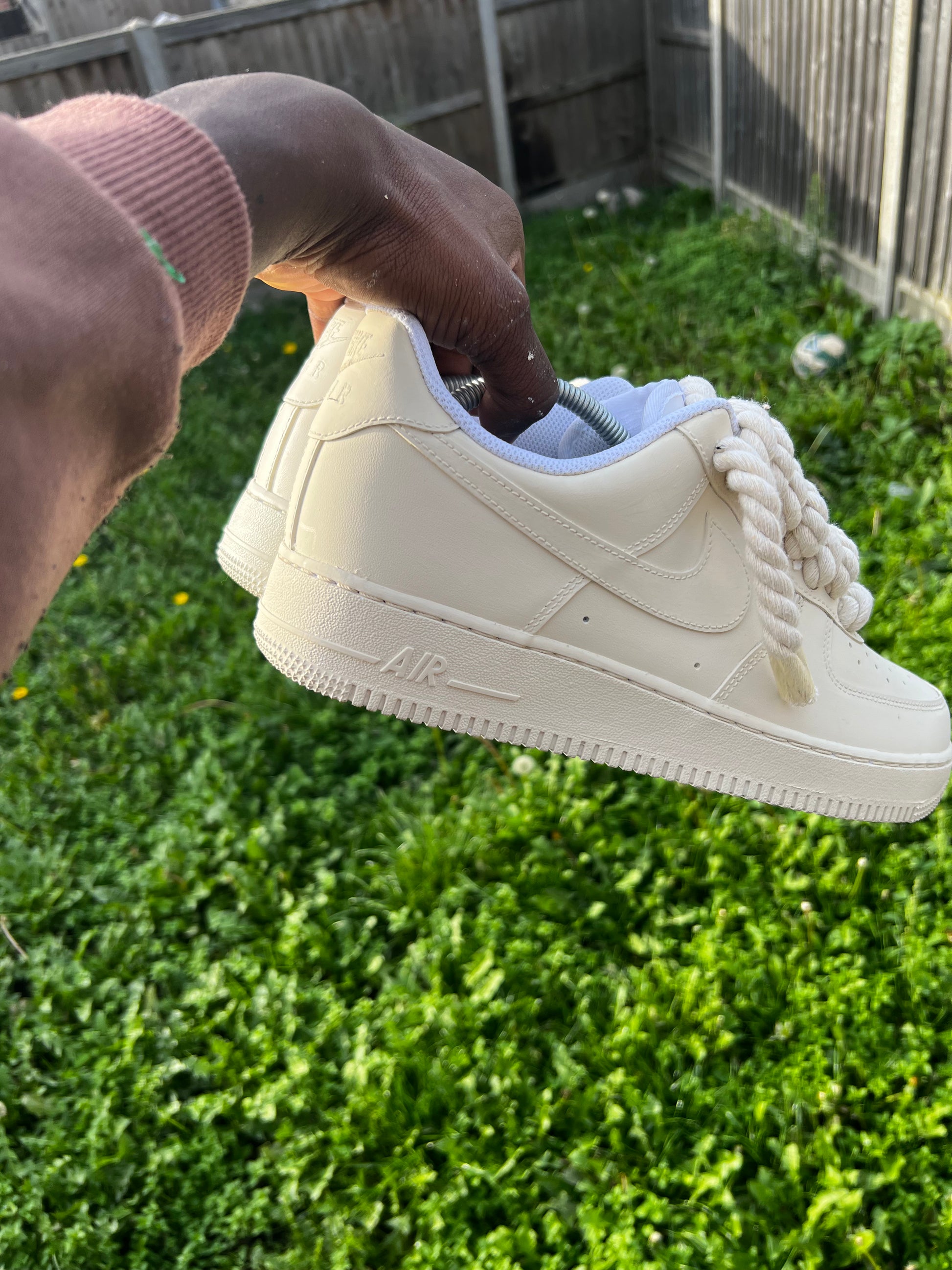 FORCE 1 CREAM BODY - creps customs