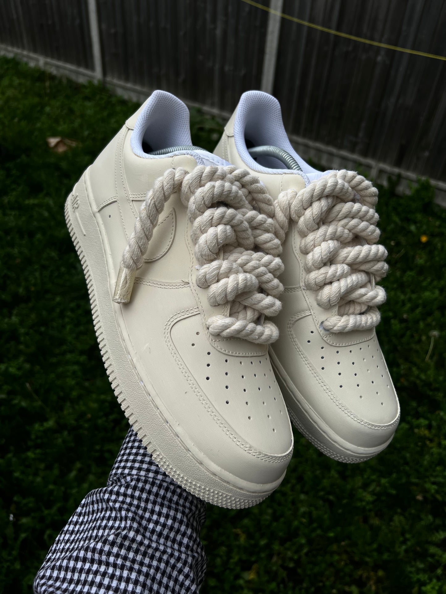 FORCE 1 CREAM BODY - creps customs