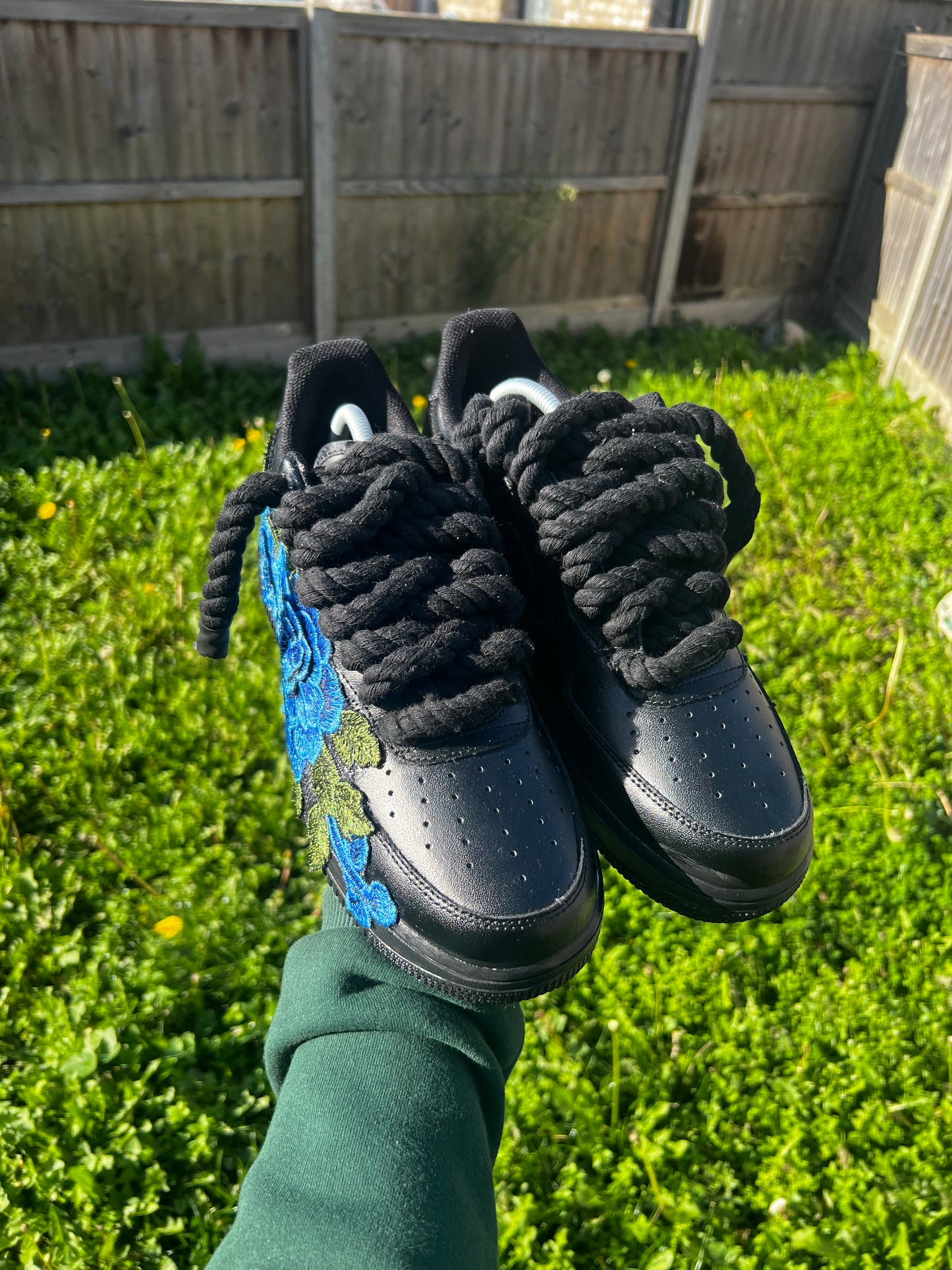 BLACK FORCE 1 BLUE BADGE lll - creps customs