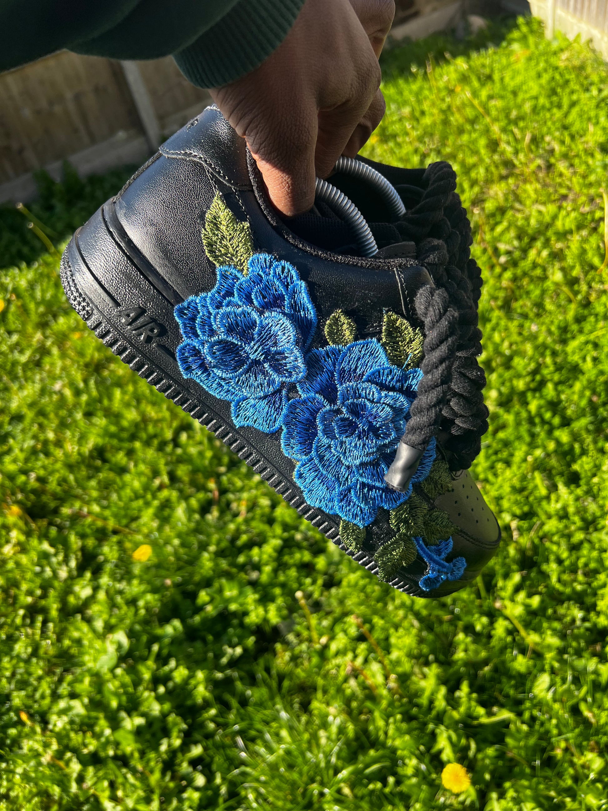 BLACK FORCE 1 BLUE BADGE lll - creps customs